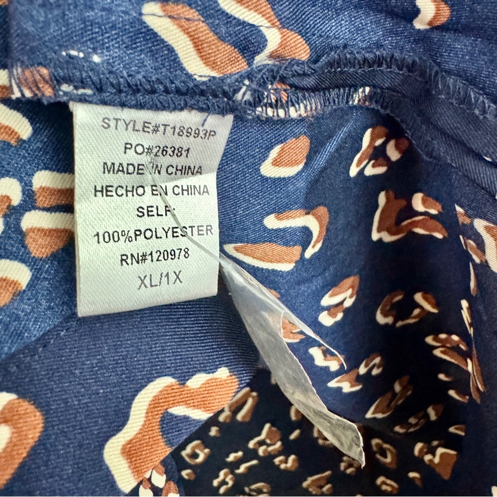 Entro Womens Blue Brown Animal Print Short Sleeve Button Up Blouse 1X - Picture 7 of 8